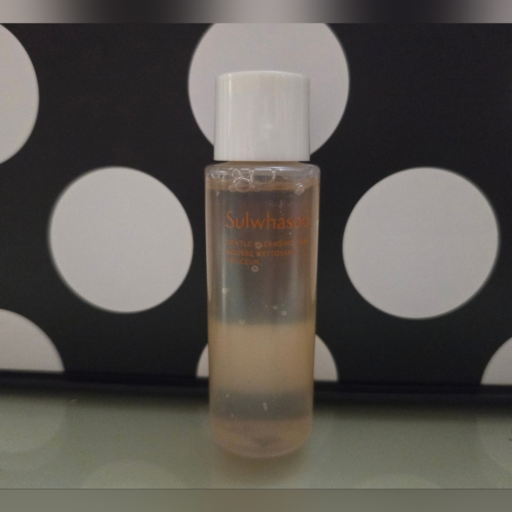 10/$25✨️Sulwhasoo Cleanser MINI✨️